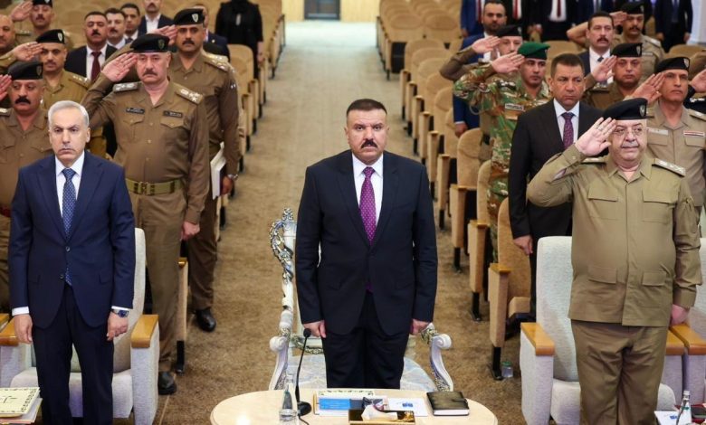 وزير الداخلية