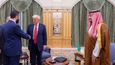 اللقاء