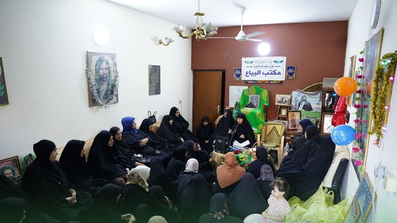 محفلاً دينياً