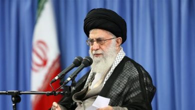 السيد الخامنئي