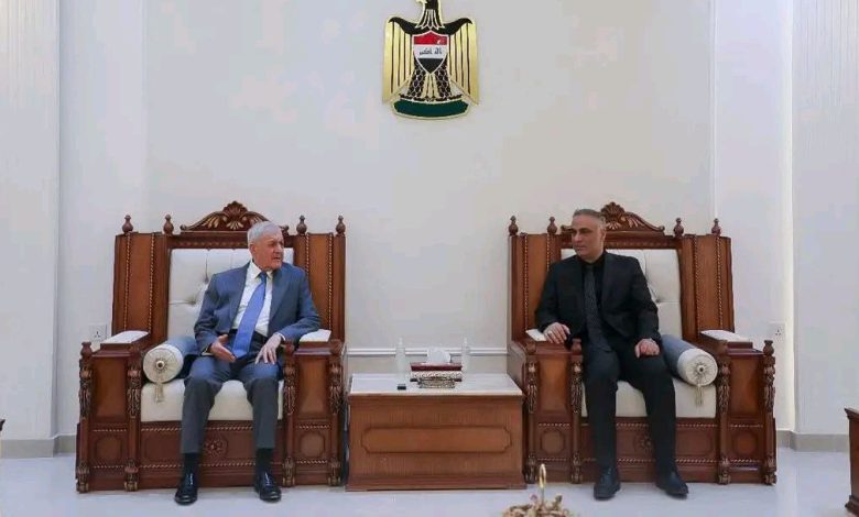 والوطني