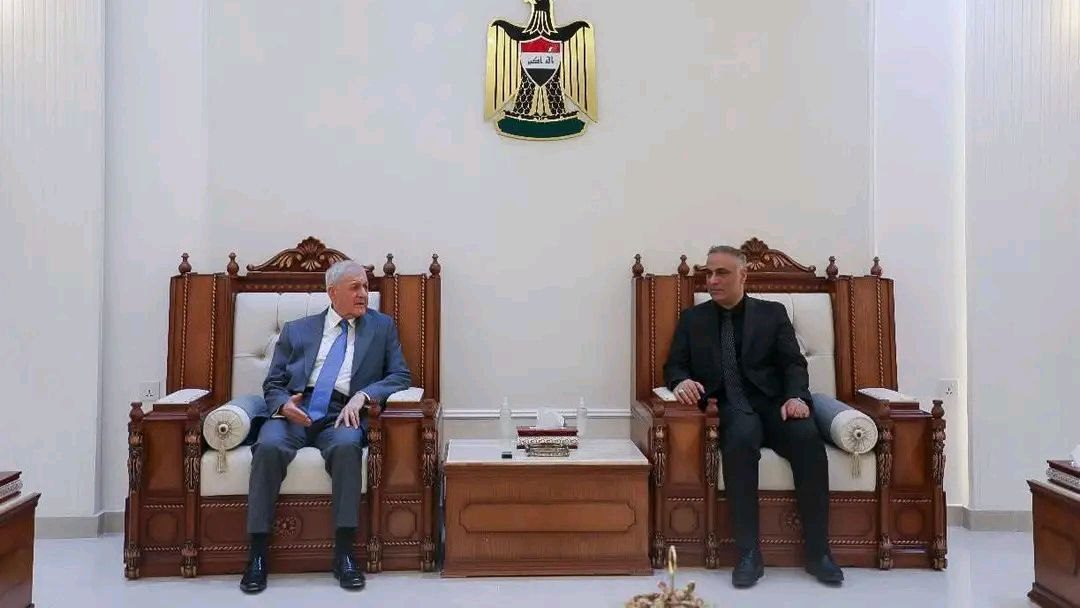 والوطني