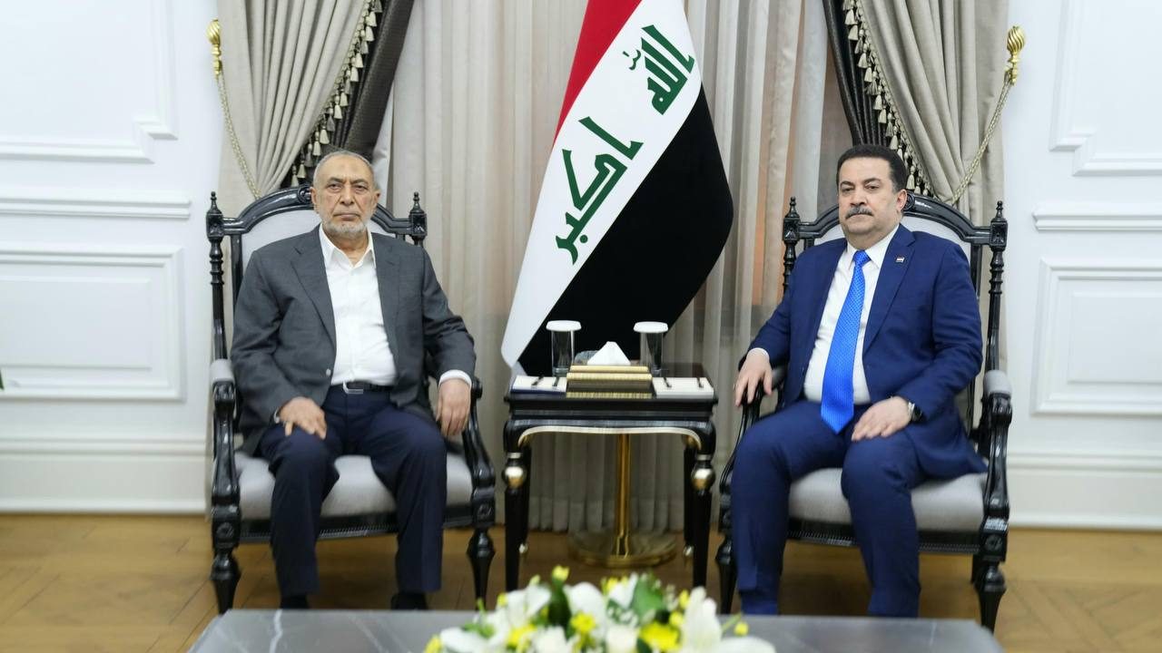 وتعاون