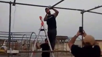 موكب مكتب المرجع اليعقوبي في ميسان ينصب موكبًا خدميًا في منفذ الشيب لخدمة زوار الأربعين