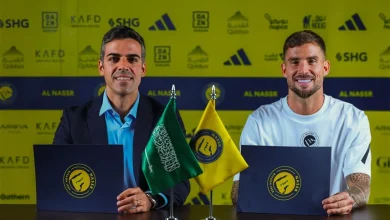 مدافع برشلونة إينيغو مارتينيز "نصراوي"