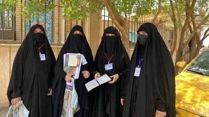 مجمع المبلّغات الرساليات في الرميثة يواكب مسيرة الزائرات نحو كربلاء بفعاليات توعوية ودينية