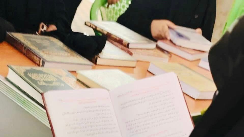 مخيماً ثقافياً