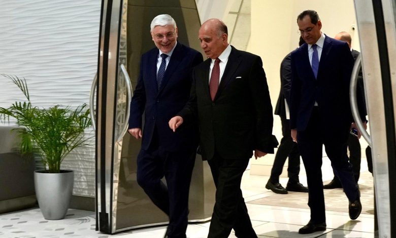 وزير الخارجية