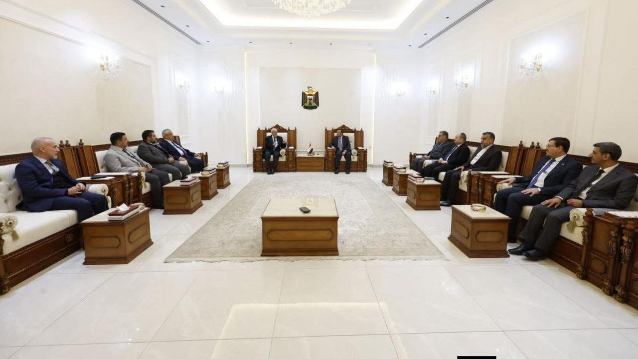 الساحة السياسية