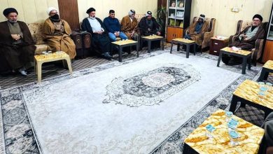 وفداً عشائرياً