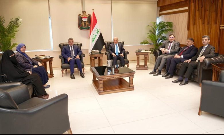 وزير الإعمار