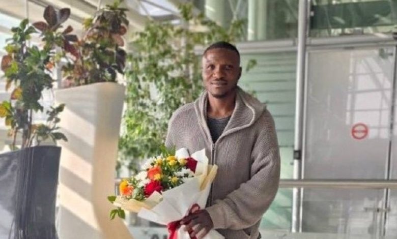 محترف نيجيري