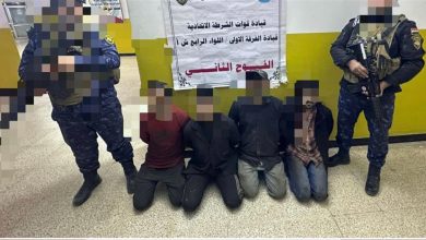 أجنبياً مخالفاً