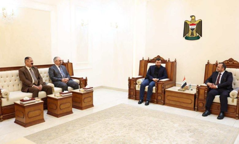 القوى السياسية