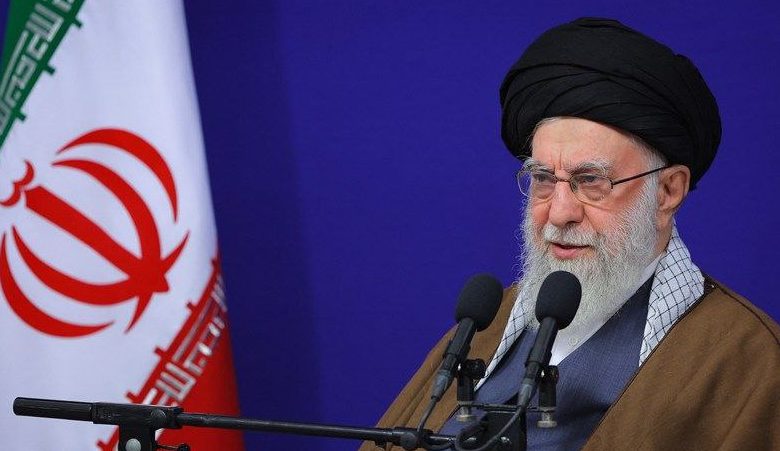 السيد خامنئي