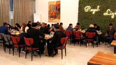 مأدبة إفطار