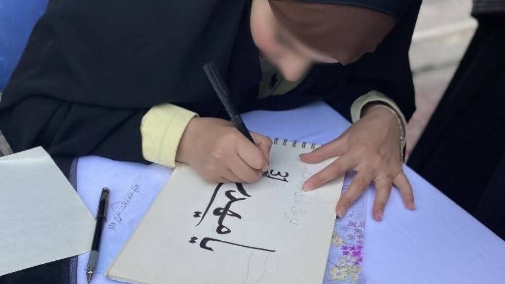 مخيماً ثقافياً