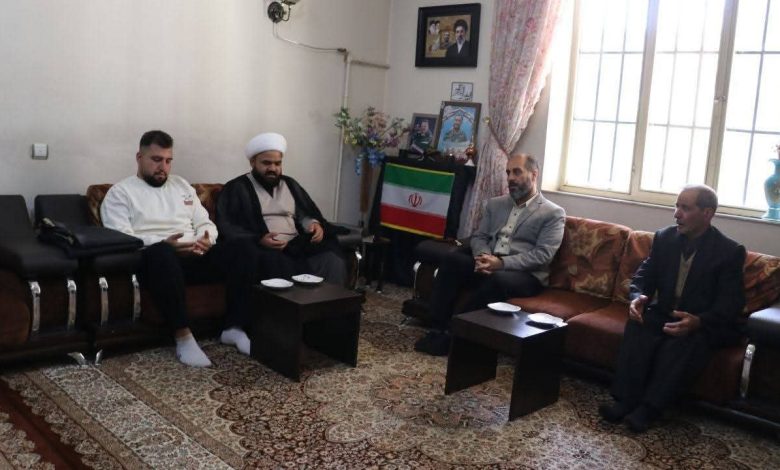 عوائل الشهداء