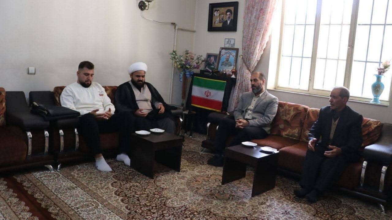 عوائل الشهداء