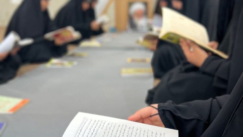 مخيماً ثقافياً