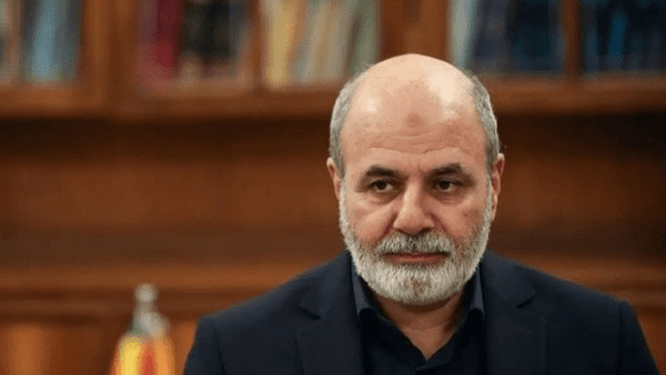 قائد الثورة